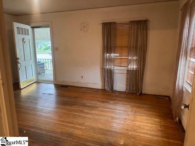 Property image 3 at 135 White Oak Road, Spartanburg, SC 29301