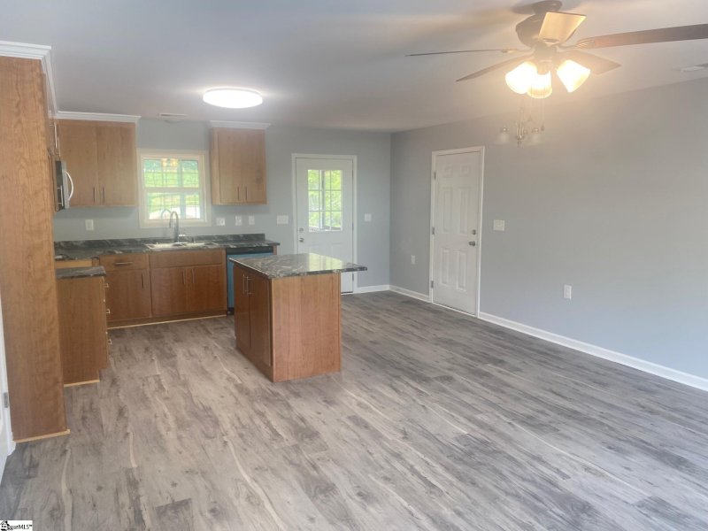 Property image 2 at 130 Laura Jane Lane, Gray Court, SC 29645