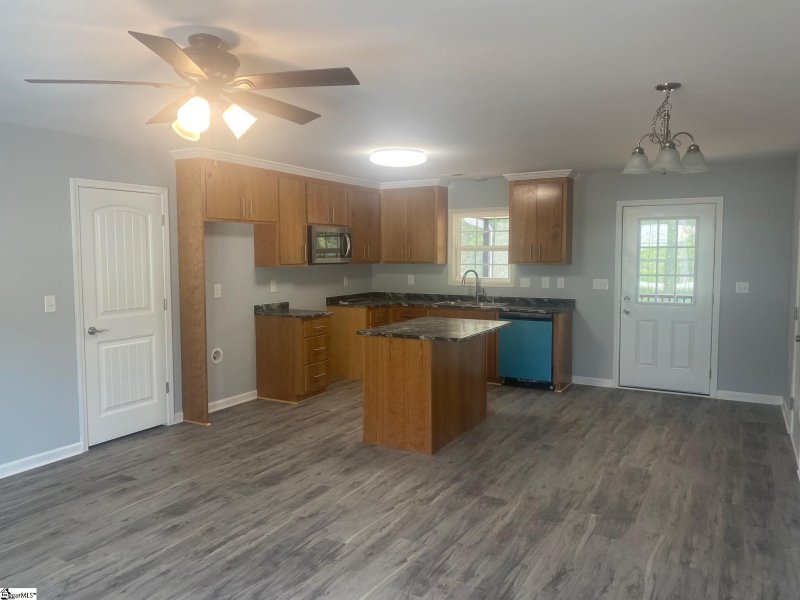 Property image 3 at 130 Laura Jane Lane, Gray Court, SC 29645