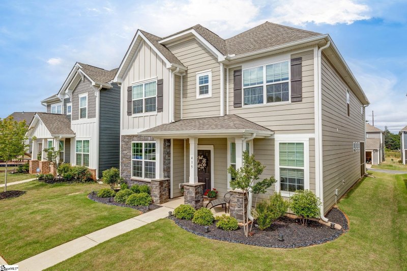 Property image 3 at 415 Corsac Court, Fountain Inn, SC 29644