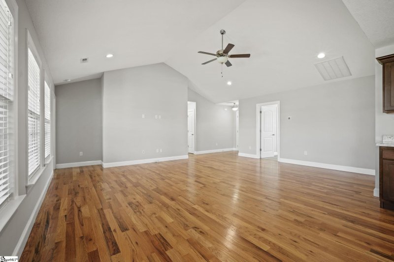 Property image 3 at 157 Deyoung Meadows Drive, Greer, SC 29651