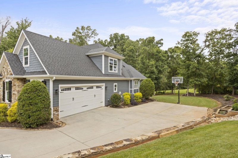 Property image 3 at 105 Tall Oaks Court, Easley, SC 29642-8290