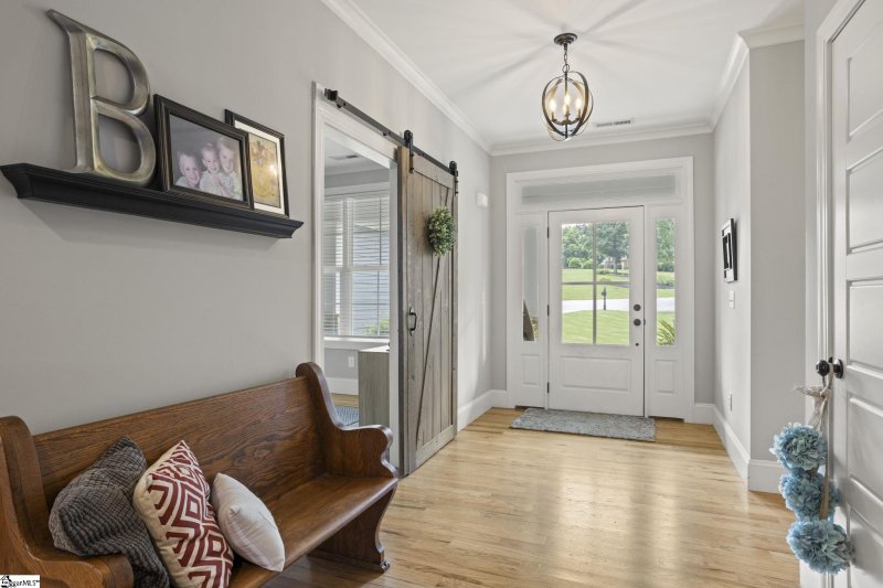 Property image 5 at 105 Tall Oaks Court, Easley, SC 29642-8290