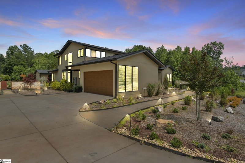 Property image 3 of 128 Sanctuary Lane in Sanctuary of Greenville, Taylors, SC 29687