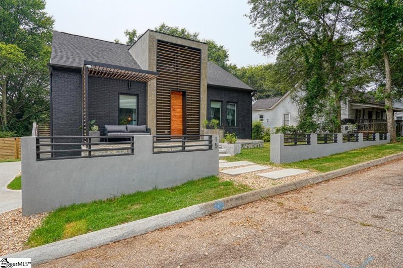 Property image 2 of 15 Furman Street in Brandon, Greenville, SC 29611