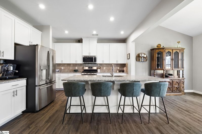 Property image 5 at 305 Vicksburg Drive, Piedmont, SC 29673