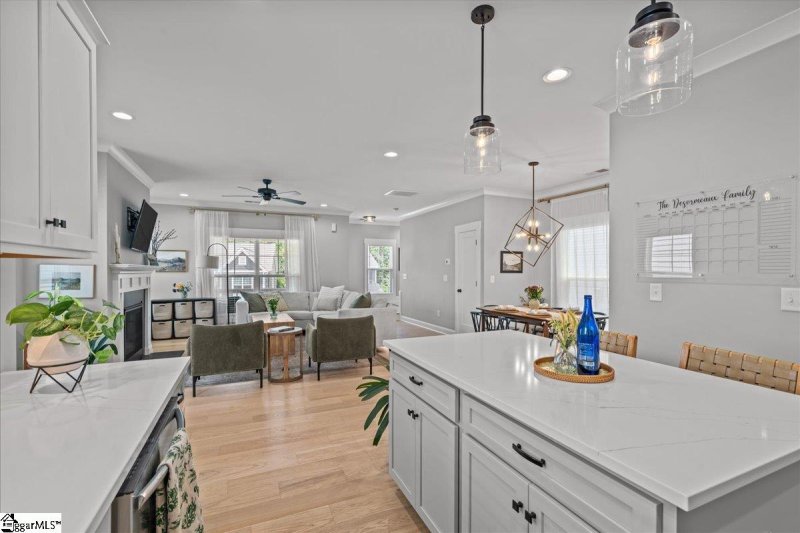 Property image 4 at 9 Logan Knoll Lane, Greenville, SC 29607