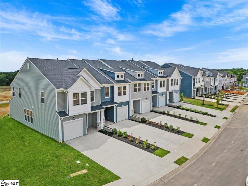 Property image 2 at 253 Silo Ridge Drive, Anderson, SC 29621