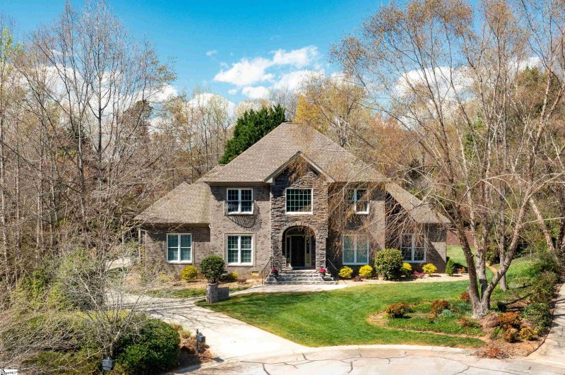7 Collina Court