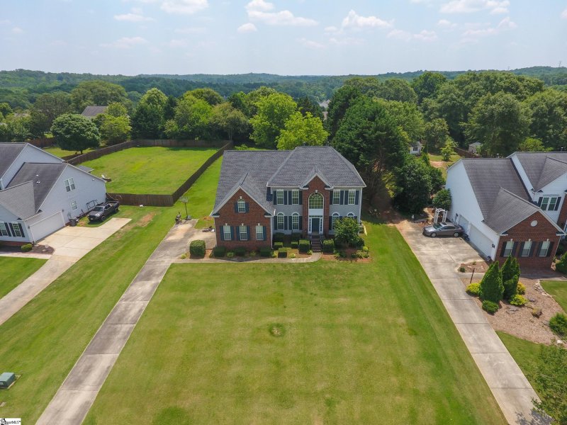 Property image 4 at 214 Ridge Bay Court, Greenville, SC 29611