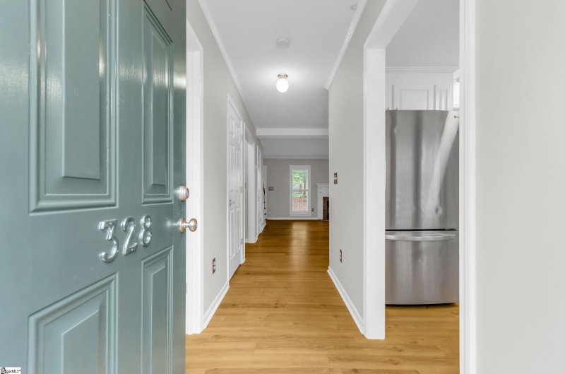 Property image 3 at 328 Angie Drive, Taylors, SC 29687