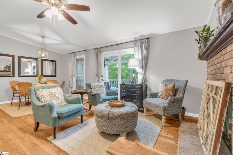 Property image 5 at 937 Summit Drive, Greenville, SC 29609