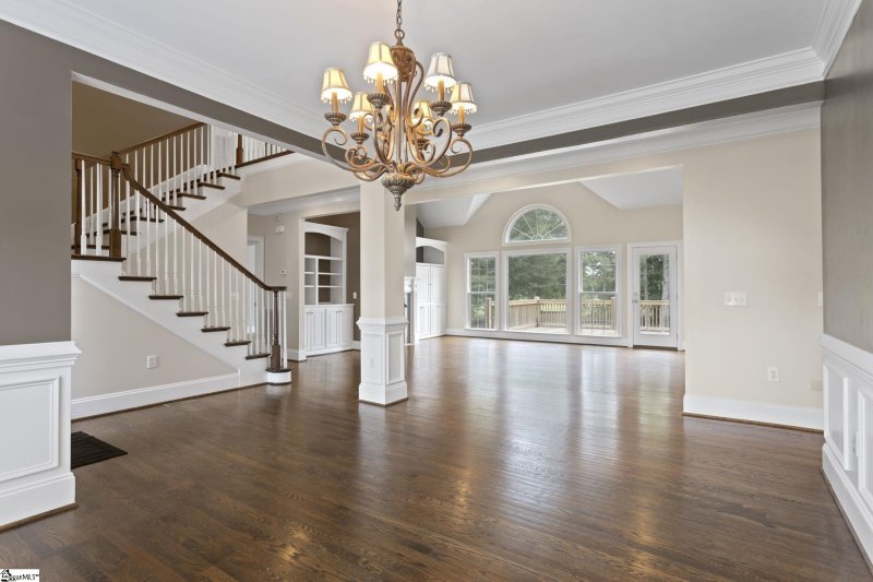 Property image 5 of 139 N Woodfin Ridge Drive in Woodfin Ridge, Inman, SC 29349