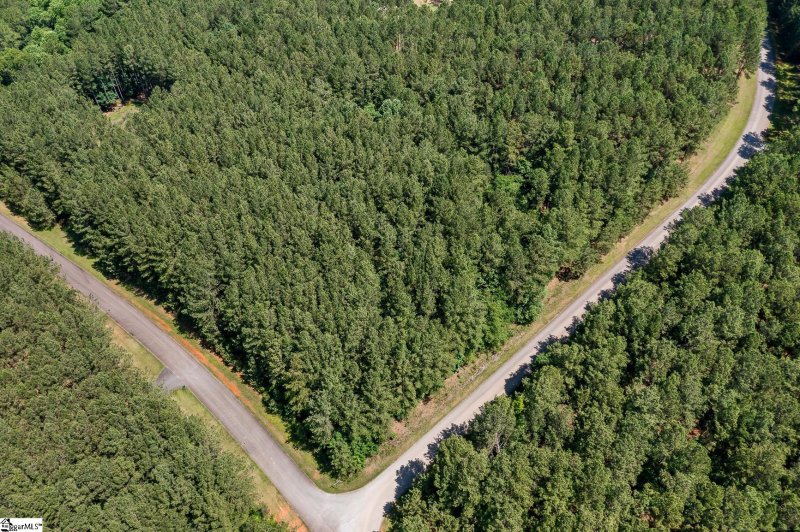 Property image 3 at 2 Southview Drive, Iva, SC 29655