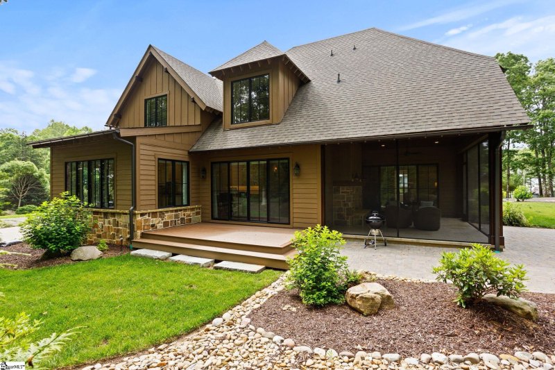 Property image 2 at 7873 Glassy Ridge Road, Landrum, SC 29356