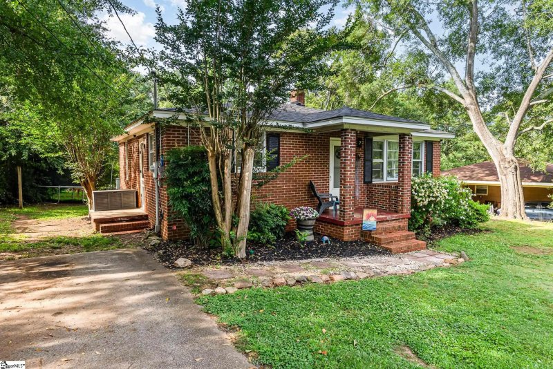 Property image 4 of 7 Edgewood Street in Sleepy Hollow, Liberty, SC 29657-1301