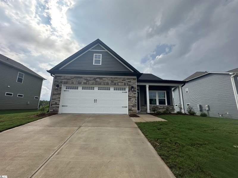 Property image 3 at 906 Gibbons Street, Wellford, SC 29385