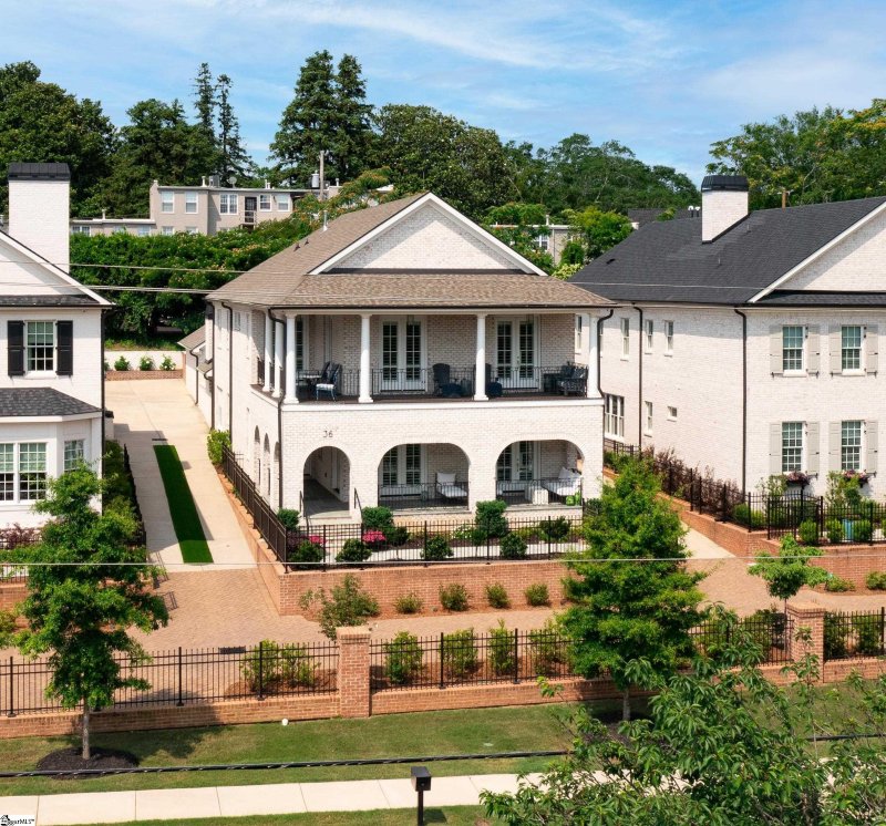 Cleveland Forest, Greenville Community