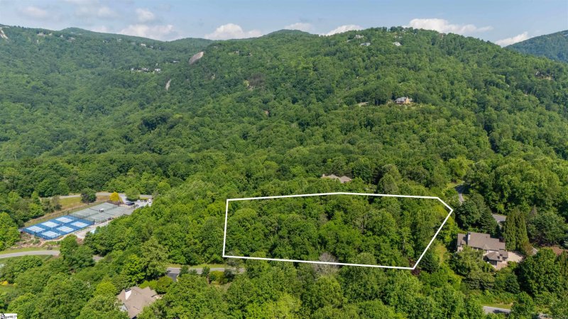 Property image 2 of 33 34 Raptor Way in The Cliffs at Glassy, Landrum, SC 29356