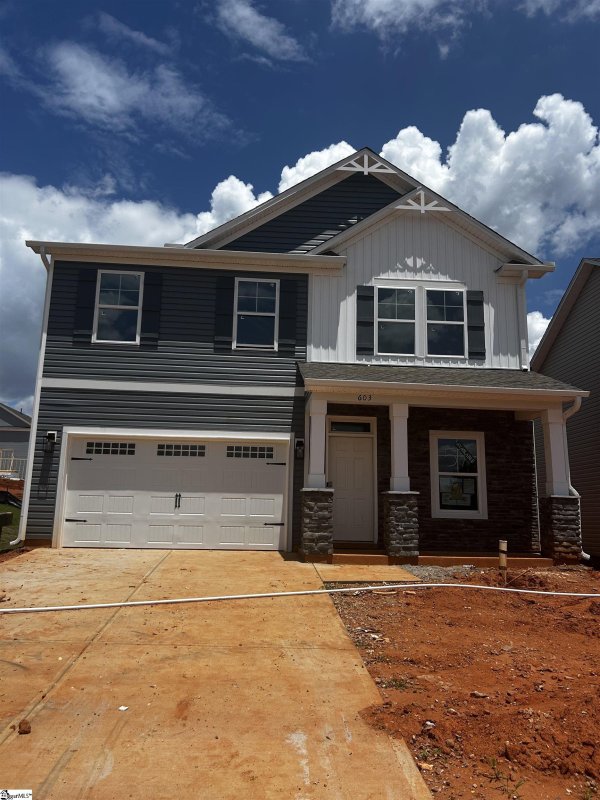 Property image 2 at 603 Hemsford Drive, Greenville, SC 29605