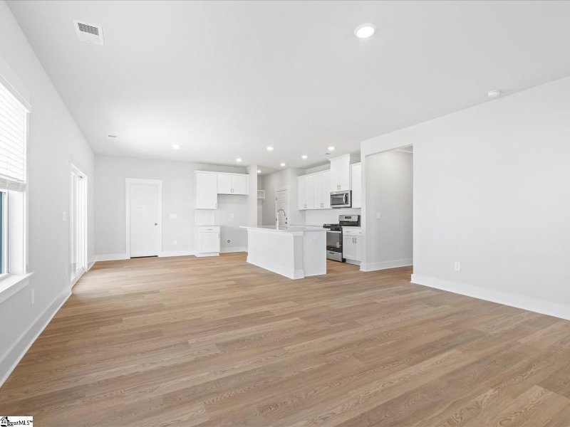 Property image 4 at 803 Burghley Circle, Greer, SC 29651