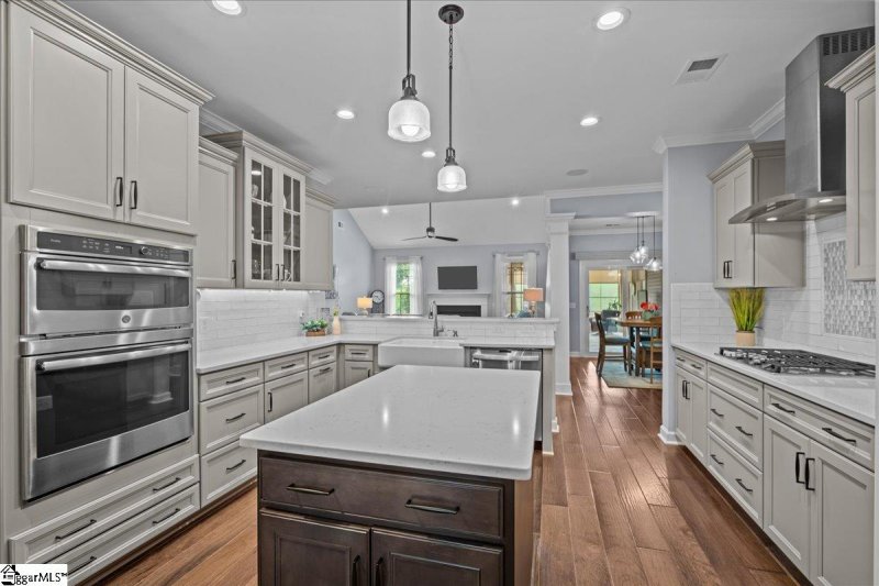 Property image 2 at 79 Modesto Lane, Simpsonville, SC 29681