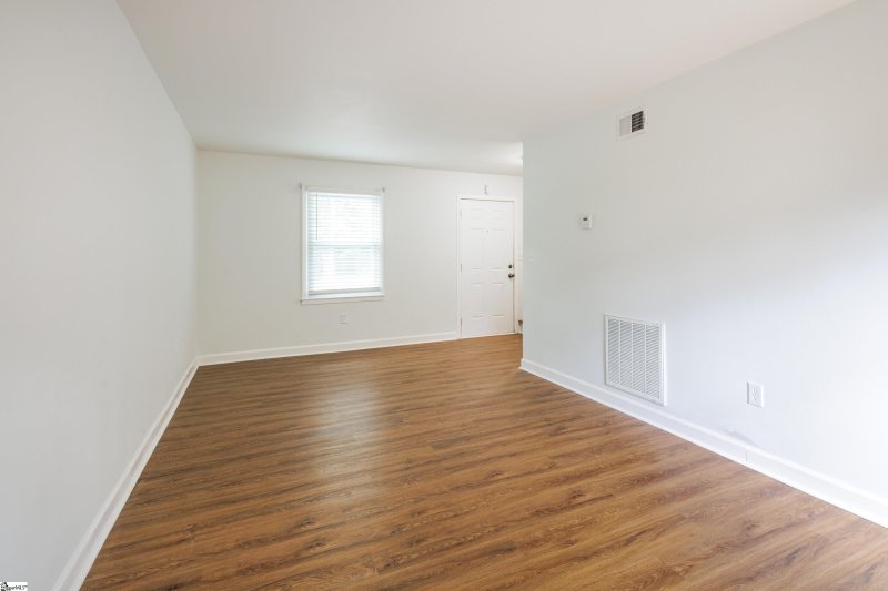Property image 3 at 3706 E North Street, Greenville, SC 29615