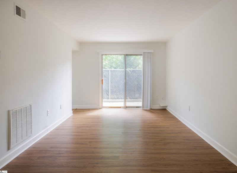 Property image 4 at 3706 E North Street, Greenville, SC 29615