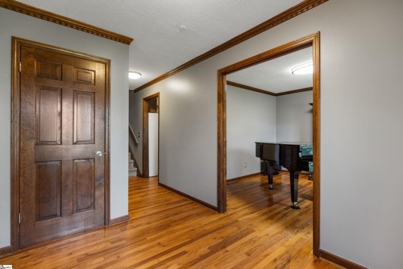 Property image 5 at 217 Hedgewood Terrace, Greer, SC 29650