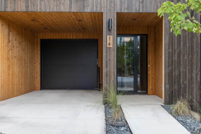 Property image 4 of 14 Nordic Lane in Norden On Stone, Greenville, SC 29609