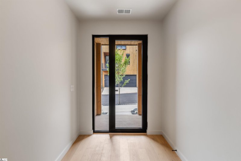 Property image 5 of 16 Nordic Lane in Norden On Stone, Greenville, SC 29609