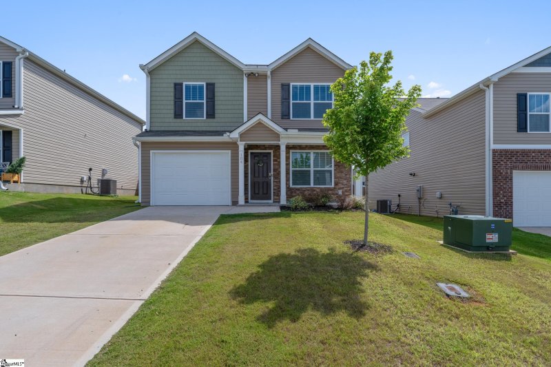 Property image 2 at 104 Allston Court, Fountain Inn, SC 29644