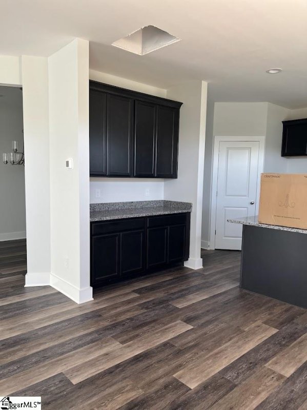 Property image 4 of 247 Chapel Creek Court in Edgewood Estates, Greenville, SC 29605