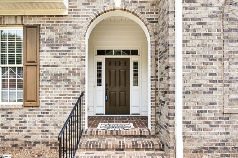 Property image 5 at 5 Fenland Drive, Greenville, SC 29615-6700