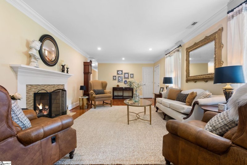 Property image 4 at 103 Crestview Circle, Greer, SC 29651