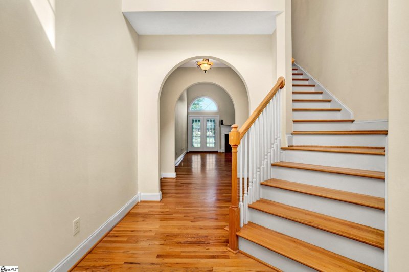 Property image 5 of 10 Laurelcrest Lane in Cherokee Valley, Travelers Rest, SC 29690-8188