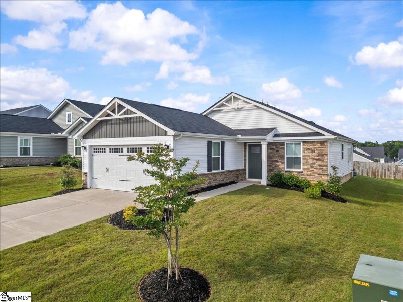 Property image 3 of 917 Blue Willow Court in Olivia Springs, Spartanburg, SC 29302