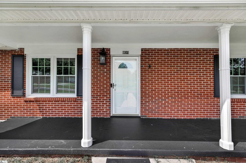 Property image 4 at 2305 Poplar Lane, Anderson, SC 29621