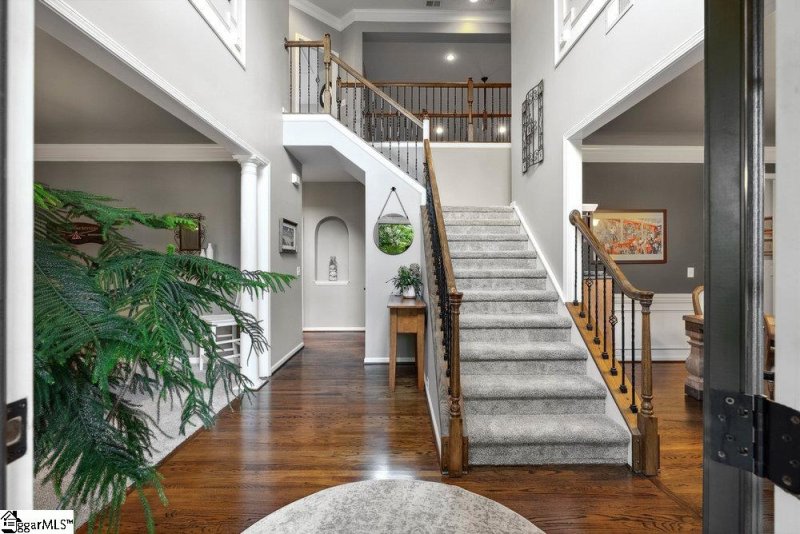 Property image 4 at 8 Fullerton Court, Simpsonville, SC 29681