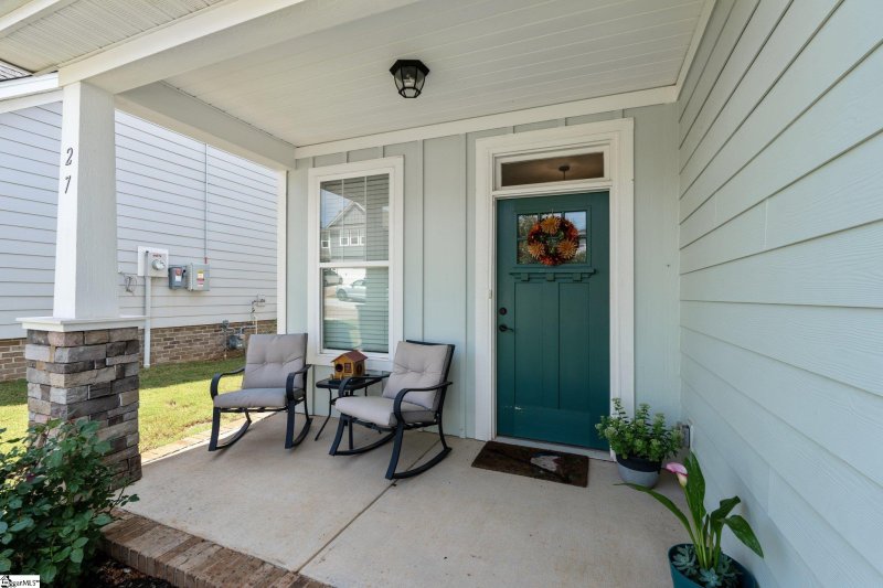 Property image 3 at 27 Mossycup Road, Taylors, SC 29687