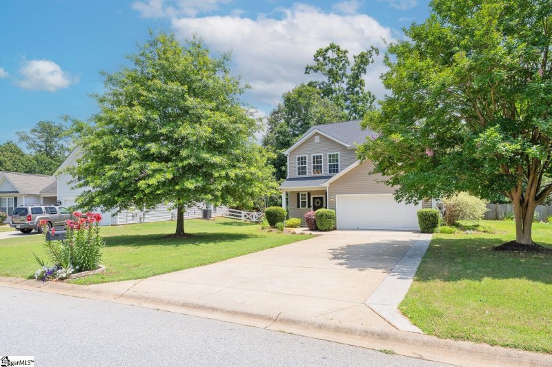 Property image 2 at 112 Pendock Lane, Piedmont, SC 29673