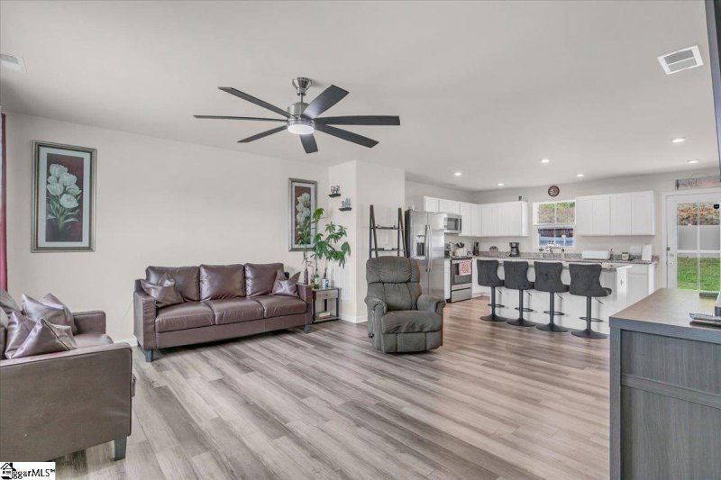 Property image 3 of 243 Lily Park Way in Lily Park, Easley, SC 29642