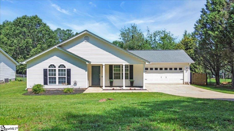 Ridge Point, Greenville community