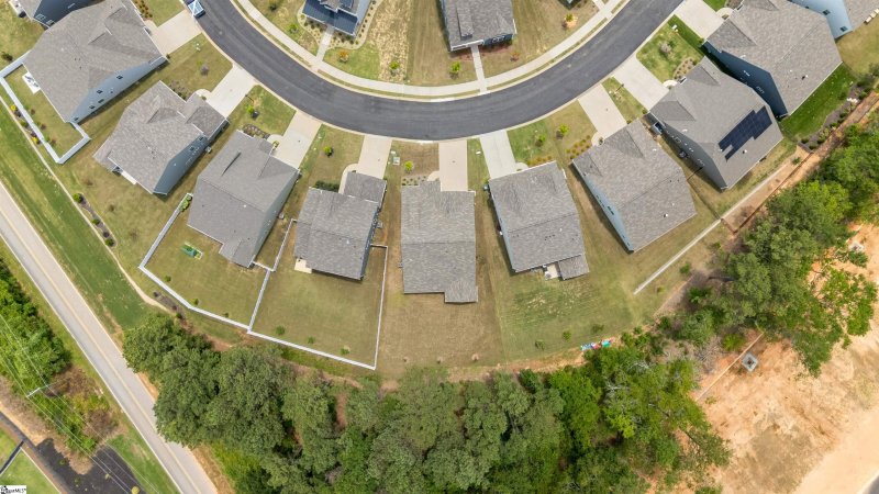 Property image 3 at 624 Columbus Circle, Simpsonville, SC 29680