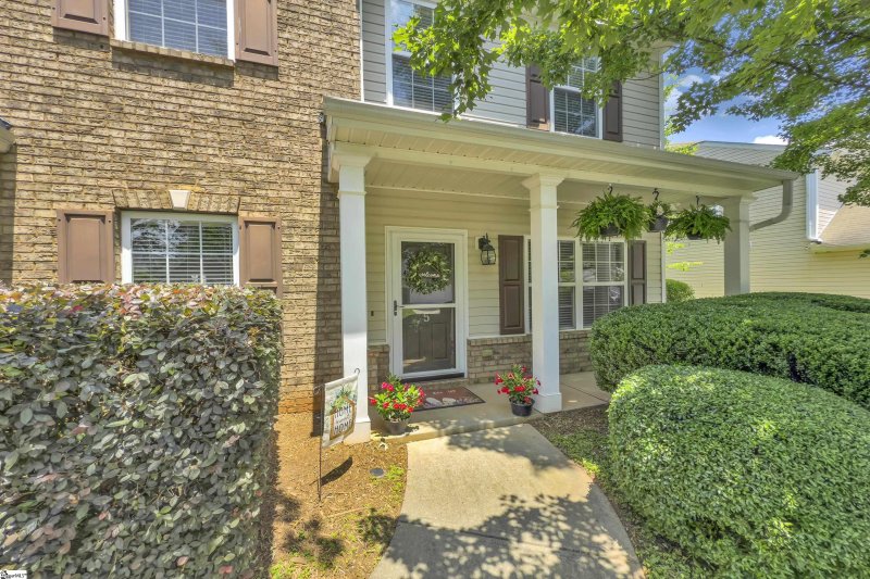 Property image 2 at 5 Meadowrise Lane, Simpsonville, SC 29681