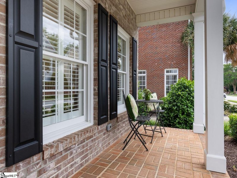Property image 4 at 15 Kershaw Court, Greenville, SC 29607