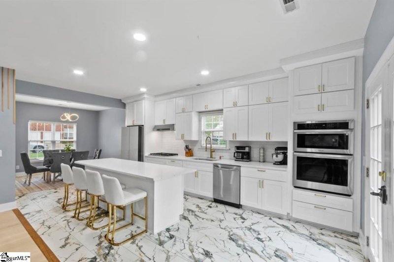 Property image 3 of 519 Forest Shoals Lane in Woodsberry, Duncan, SC 29334