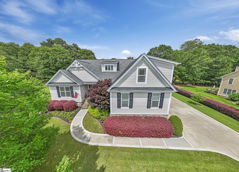 Property image 3 at 209 Watkins Farm Drive, Greer, SC 29651