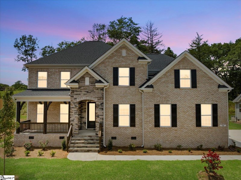 River Reserve, Greer Community