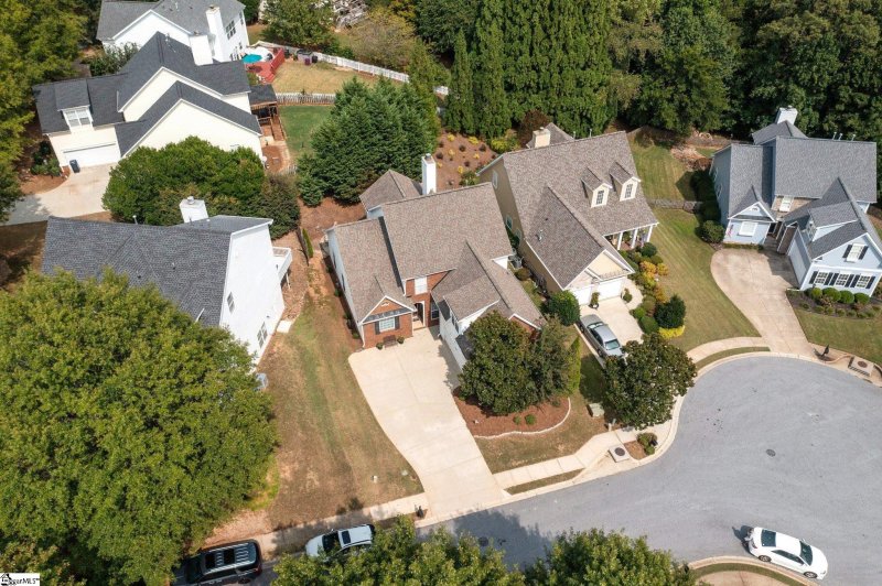 Property image 2 at 809 Waterwalk Court, Duncan, SC 29334